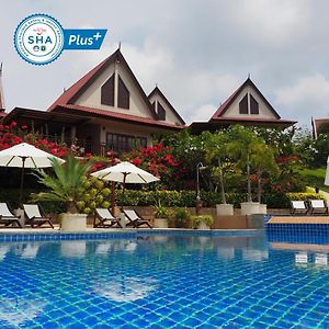 Baankantiangsee Villa Resort (2 bedroom villas)